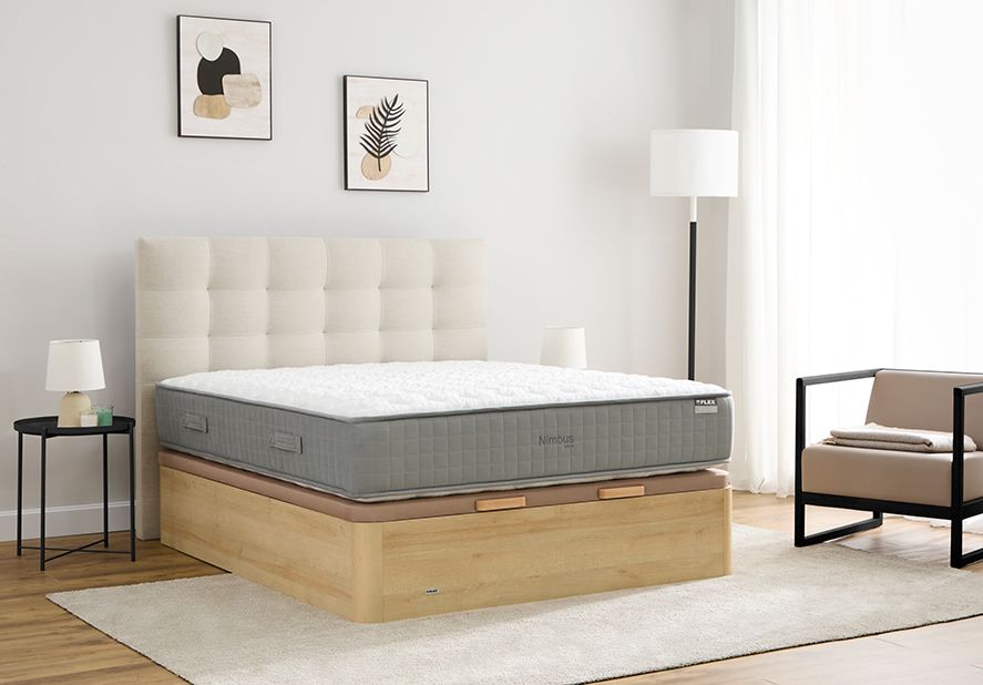 Colchón Nimbus de Flex, sobre arcón abatible Colchón Nimbus de Flex, sobre arcón abatible